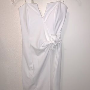 White body tight dress size M